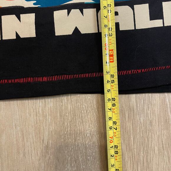 Fear NY Urban Walk T-Shirt Size S NWT Graphic Sneaker Pizza Sleeve Streetwear - Picture 9 of 9